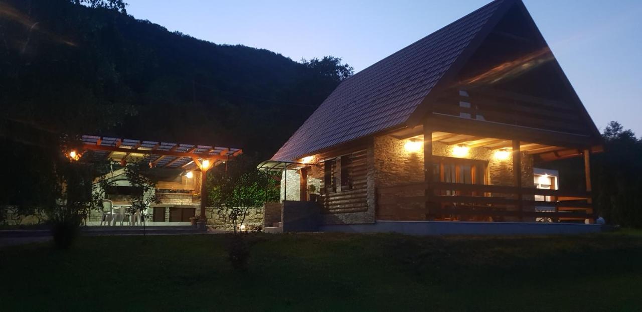 Green Garden Lohovo Bihac Exterior photo